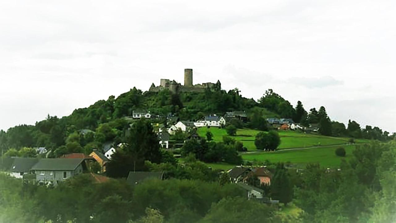 Df Am Ring Nuerburg Hotel ภายนอก รูปภาพ